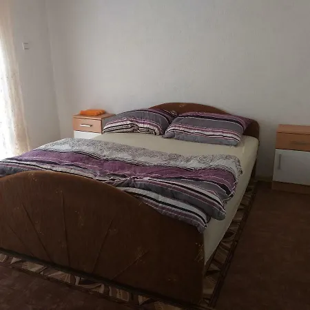 Konukevi Lake House Krndija
