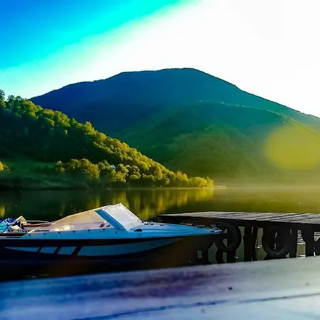 Lake House Krndija Konukevi *